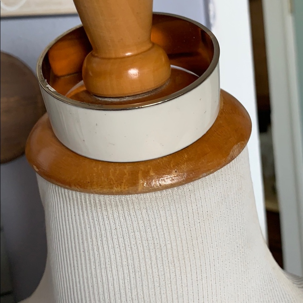 Thick Bangle - Picture 2 of 3